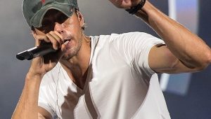 Enrique Iglesias and Anna Kournikova’s Family Grows as They Welcome Baby #4