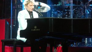 Barry Manilow’s Courageous Cancer Journey: An Inspiring Update