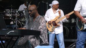 Isaac Hayes’ Estate Reaches Settlement with Donald Trump