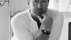 Julian Lennon’s Brave Battle with Coronary Heart Disease: A Story of Strength and Resilience