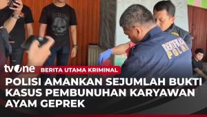 Pembunuhan Brutal Karyawan Ayam Geprek, Korban Ditemukan Membeku di Freezer
Tragedi Mengerikan: Karyawan Ayam Geprek Dibunuh dan Mayatnya Ditemukan di Freezer
Berita Terbaru: Karyawan Ayam Geprek Ditemukan Tewas Membeku di dalam Freezer
Investigasi Pembunuhan Karyawan Ayam Geprek yang Menggemparkan, Korban Ditemukan Membeku
Korban Membeku di Freezer: Kisah Tragis Pembunuhan Karyawan Ayam Geprek Terkuak