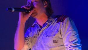 Shocking Moment: Morgan Wallen Flips Piano Over – What Happened Next Will Leave You Speechless