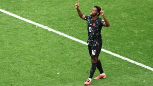 Jonathan David’s Historic Hat-Trick Shuts Down Doubters in Canada’s First World Cup Win – Ismael Koné’s Injury Casts Shadow Over Victory. Analysis of Winners and Losers in Qatar Rout | Goal.com