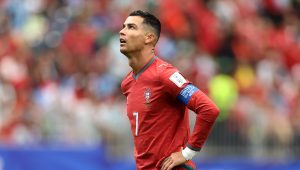 Choosing Between Cristiano Ronaldo and Raphinha for Your World Cup Team: Fans’ Clear Verdict | Goal.com